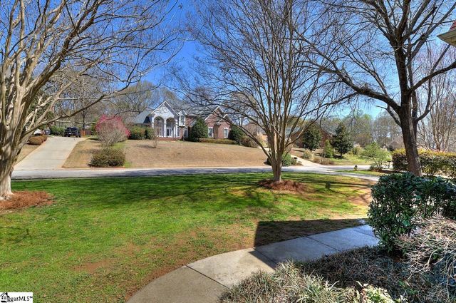 26 Sycamore Ridge Drive, Simpsonville, SC 29681
