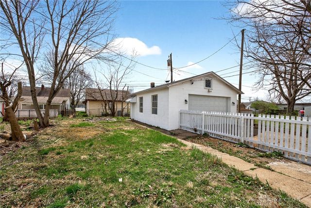 108 Frahn Avenue, Fairborn, OH 45324
