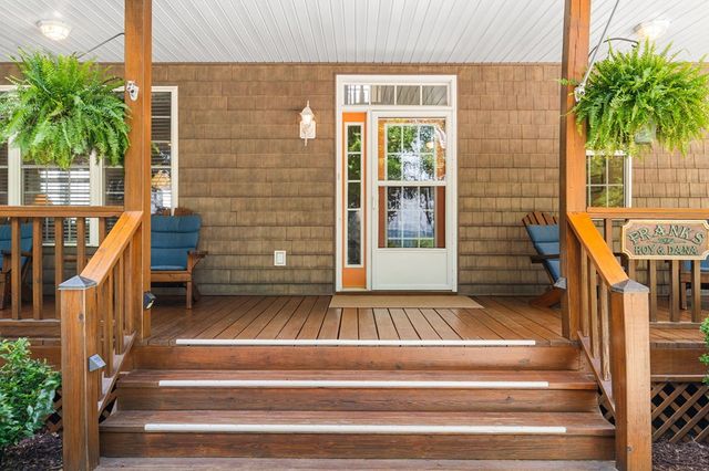 194 Lakeview Drive, Hayesville, NC 28904