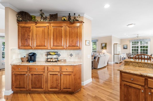 194 Lakeview Drive, Hayesville, NC 28904