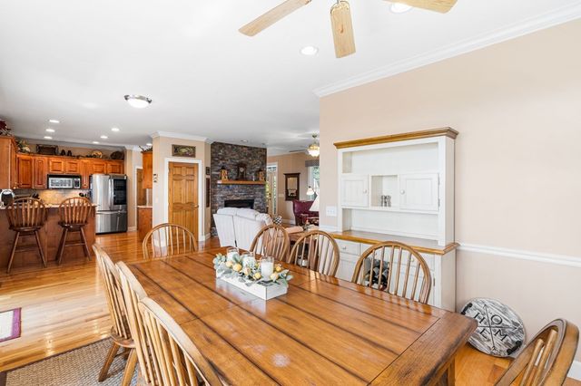 194 Lakeview Drive, Hayesville, NC 28904