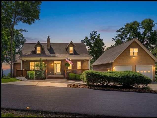 194 Lakeview Drive, Hayesville, NC 28904