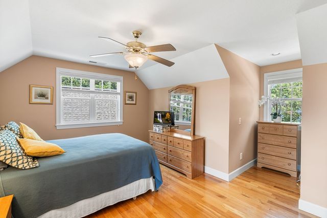 194 Lakeview Drive, Hayesville, NC 28904