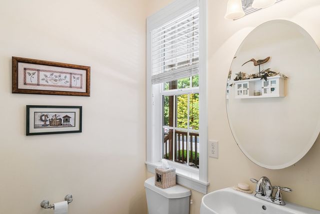 194 Lakeview Drive, Hayesville, NC 28904