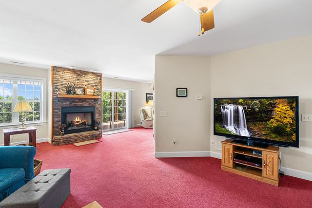 194 Lakeview Drive, Hayesville, NC 28904