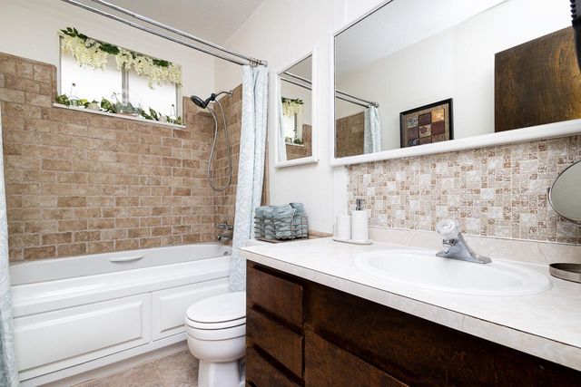 6233 Silver Ridge Ln, Placerville, CA 95667