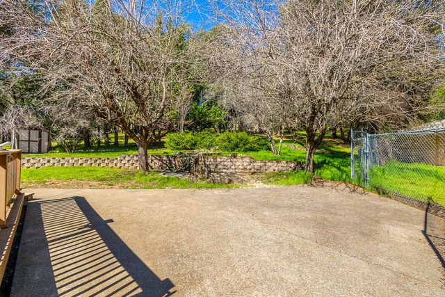 6233 Silver Ridge Ln, Placerville, CA 95667