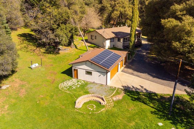 6233 Silver Ridge Ln, Placerville, CA 95667