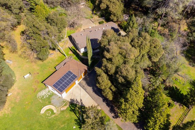 6233 Silver Ridge Ln, Placerville, CA 95667