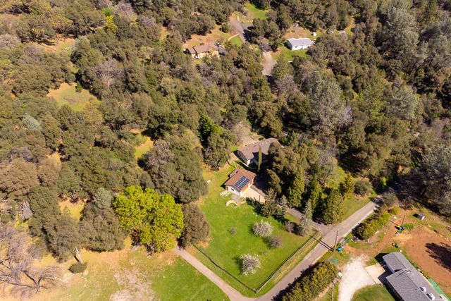 6233 Silver Ridge Ln, Placerville, CA 95667