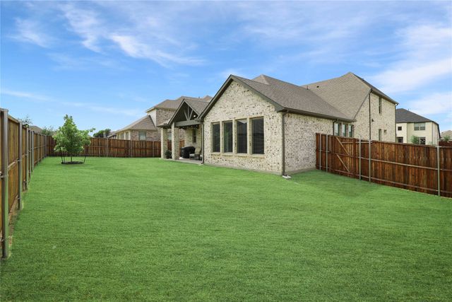 919 Edgehurst Drive, Princeton, TX 75071