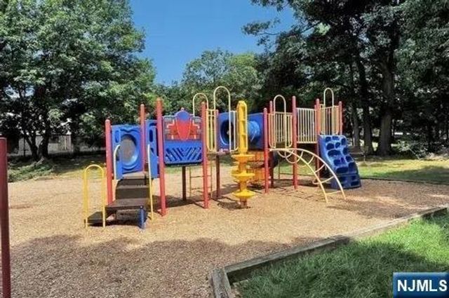 4 Horizon Road 1432, Fort Lee, NJ 07024