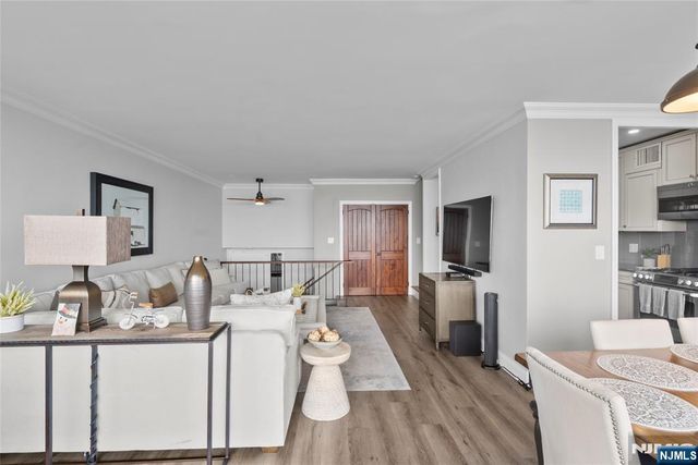 4 Horizon Road 1432, Fort Lee, NJ 07024