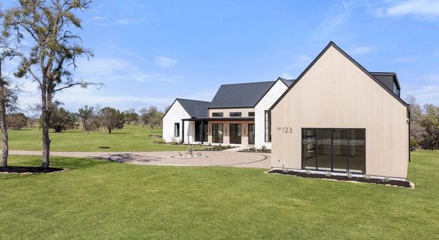 123 Landings WAY, Spicewood, TX 78669