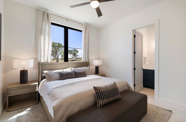 123 Landings WAY, Spicewood, TX 78669