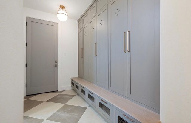 123 Landings WAY, Spicewood, TX 78669