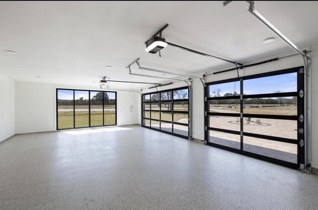 123 Landings WAY, Spicewood, TX 78669