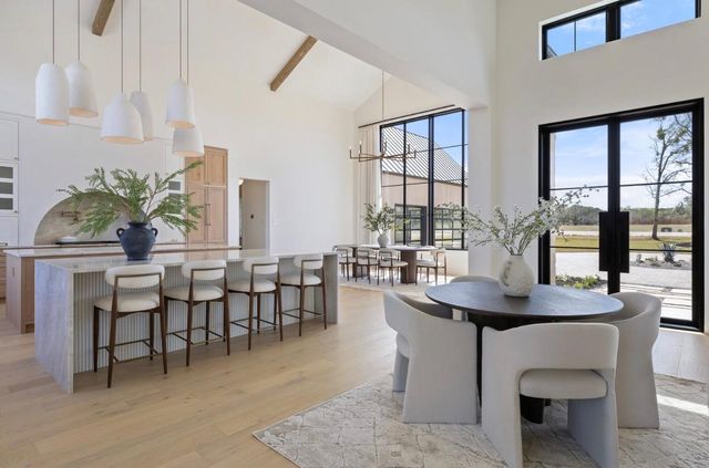 123 Landings WAY, Spicewood, TX 78669