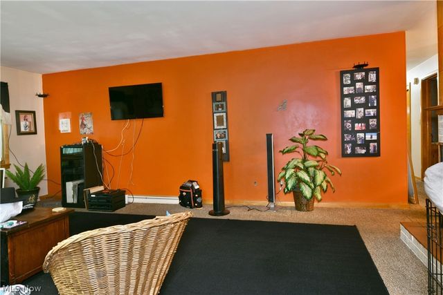 1265 North Road NE, Warren, OH 44483