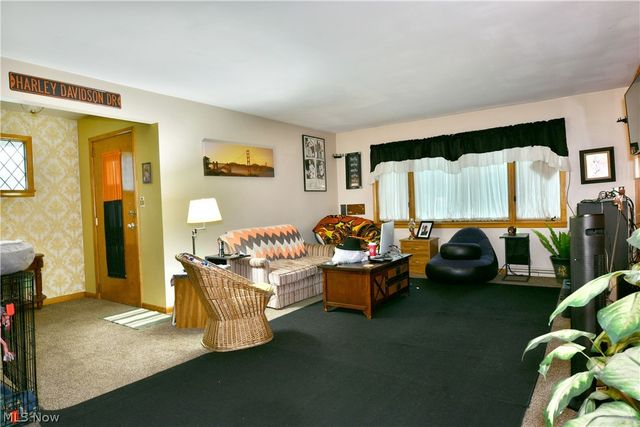 1265 North Road NE, Warren, OH 44483