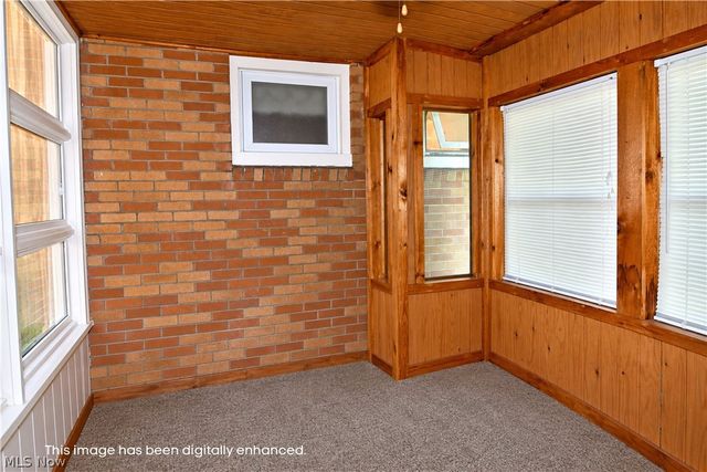 1265 North Road NE, Warren, OH 44483