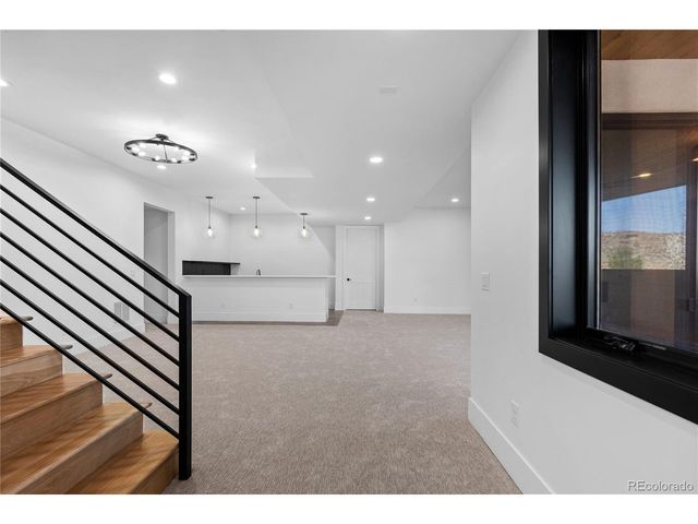 8103 Raphael Ln, Littleton, CO 80125