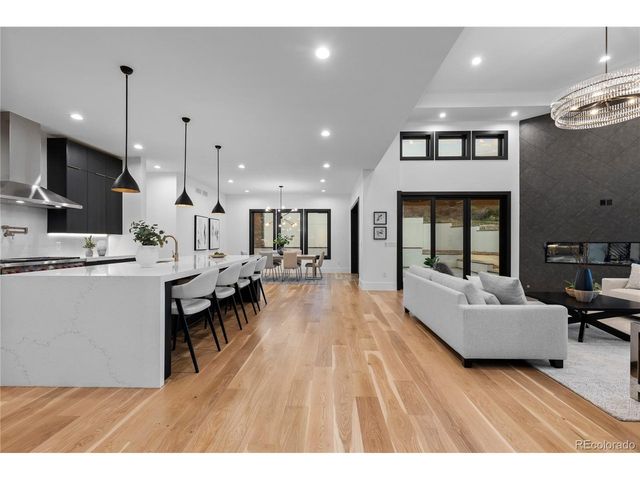 8103 Raphael Ln, Littleton, CO 80125