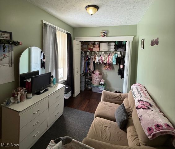 3216 W 95th Street, Cleveland, OH 44102