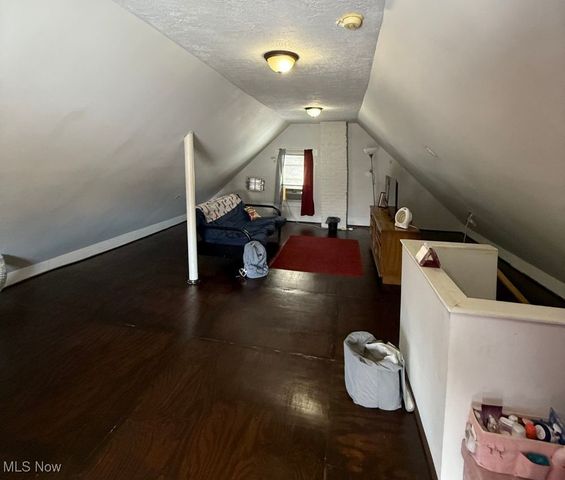 3216 W 95th Street, Cleveland, OH 44102