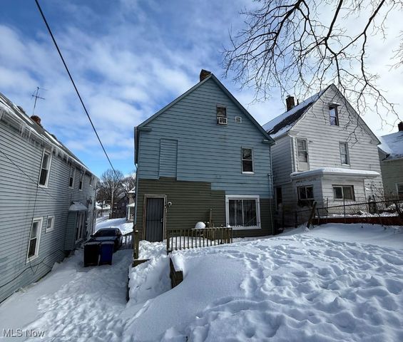 3216 W 95th Street, Cleveland, OH 44102