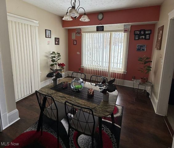 3216 W 95th Street, Cleveland, OH 44102