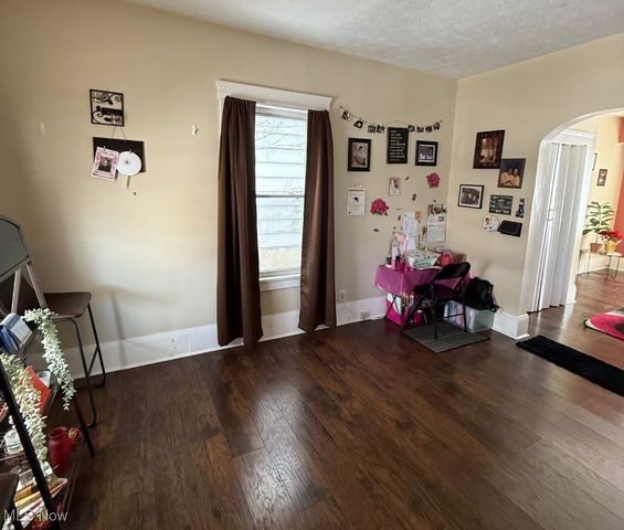 3216 W 95th Street, Cleveland, OH 44102