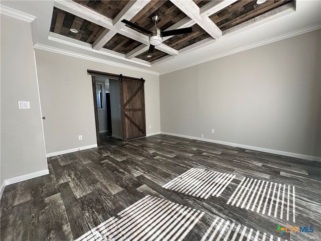 349 S Quailrun Avenue, Port Lavaca, TX 77979