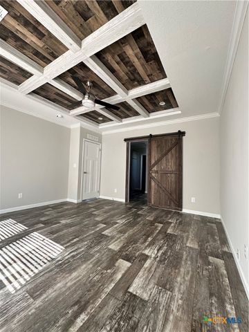 349 S Quailrun Avenue, Port Lavaca, TX 77979