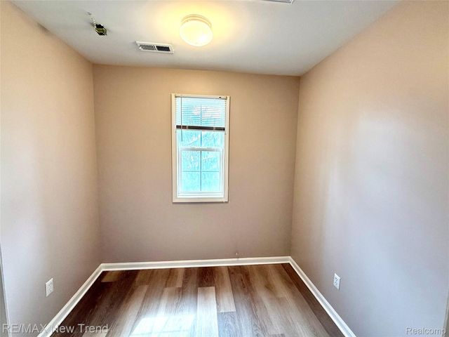 28439 CARLTON WAY, Novi, MI 48377