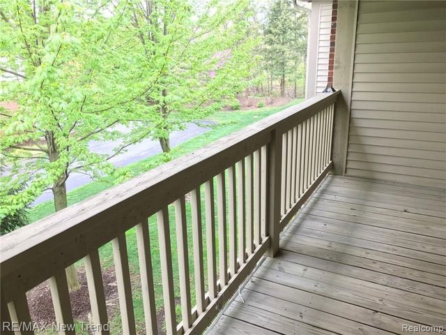 28439 CARLTON WAY, Novi, MI 48377