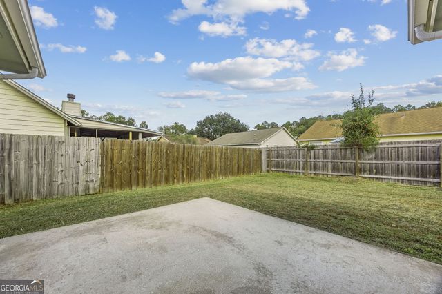 105 Pleasant Breeze Way, Kingsland, GA 31548