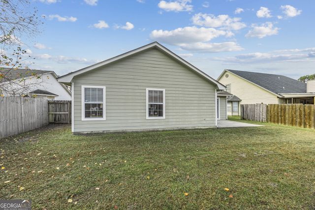 105 Pleasant Breeze Way, Kingsland, GA 31548