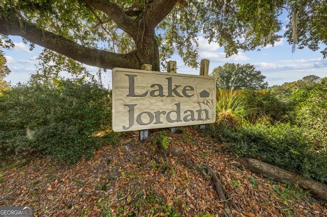 105 Pleasant Breeze Way, Kingsland, GA 31548