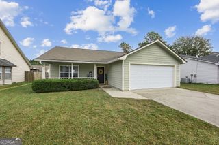 105 Pleasant Breeze Way, Kingsland, GA 31548