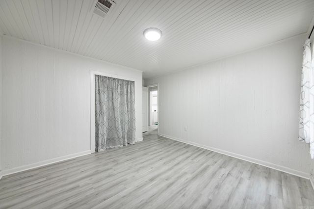 513 NE 1st Street, England, AR 72046