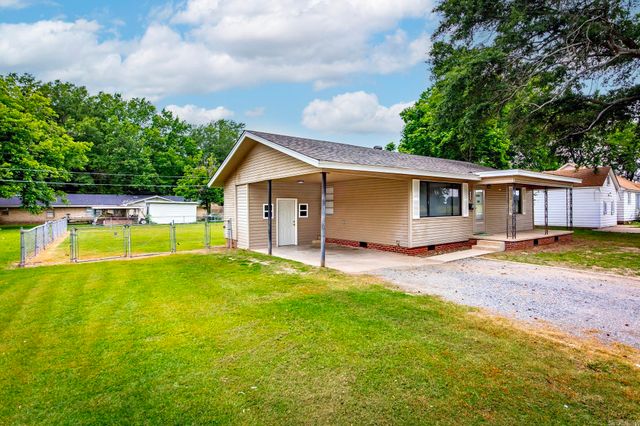 513 NE 1st Street, England, AR 72046