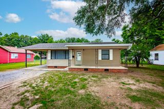 513 NE 1st Street, England, AR 72046