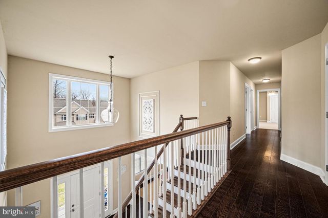 298 OAK AVE, Media, PA 19063