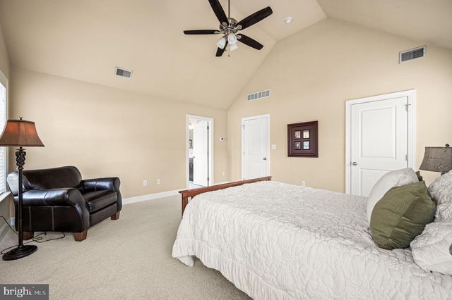 298 OAK AVE, Media, PA 19063