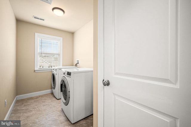 298 OAK AVE, Media, PA 19063