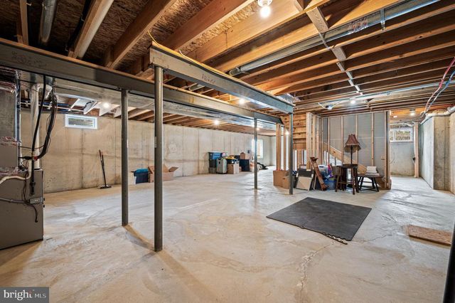 298 OAK AVE, Media, PA 19063