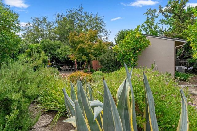 924 Kamsack Court, Sunnyvale, CA 94087