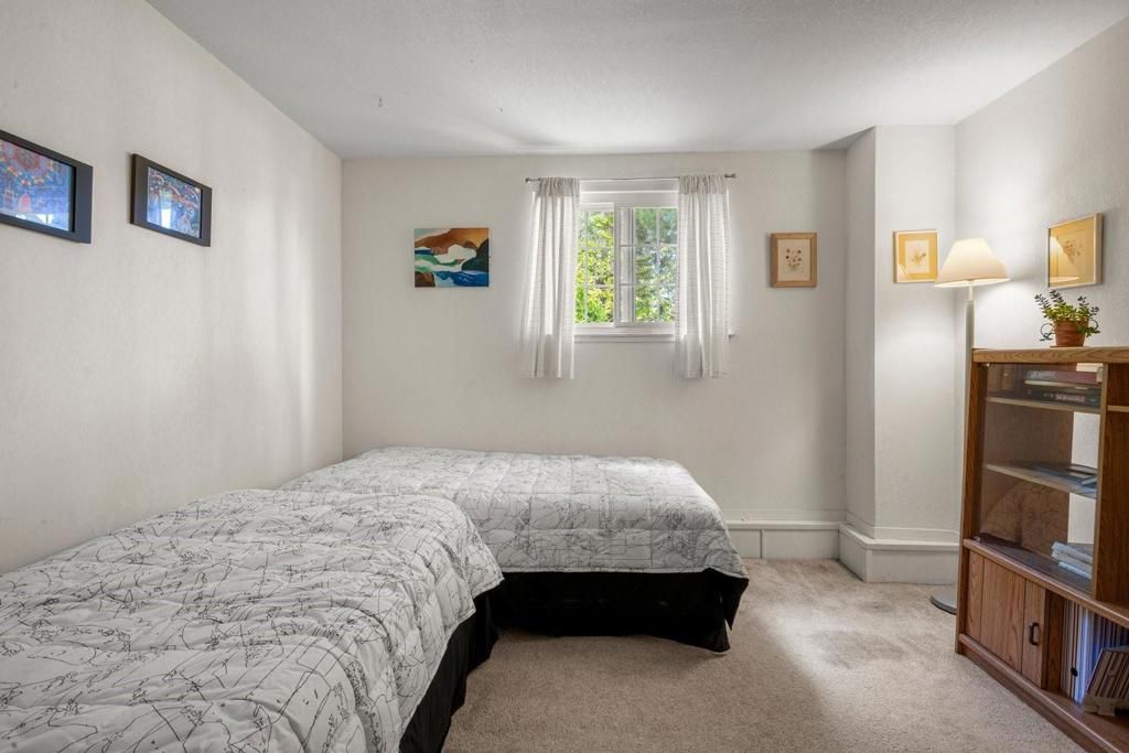 Image 41 of property listing at 924 Kamsack Court, Sunnyvale, CA 94087