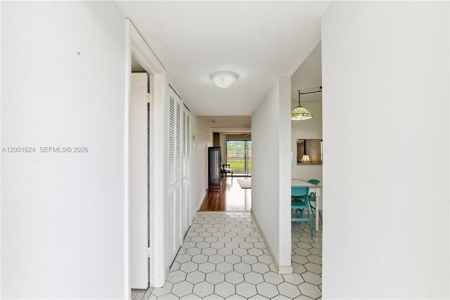 10444 NW 30th Court 306, Sunrise, FL 33322